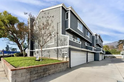 1923 E Washington Blvd #4, Pasadena, CA 91104