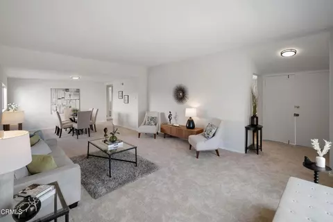 906 S Stanley Ave, Los Angeles, CA 90036
