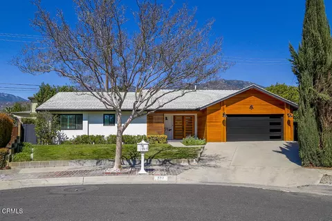 304 Circle Oak Dr, Monrovia, CA 91016