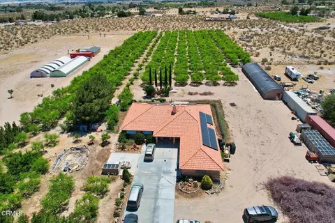 9975 Custer Ave, Lucerne Valley, CA 92356