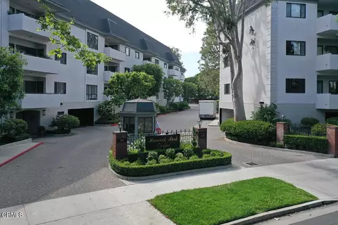 631 Wilcox Ave #2E, Los Angeles, CA 90004