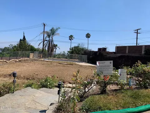 3880 Startouch Dr, Pasadena, CA photo 3