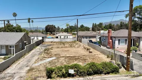 2637 N Olive Ave, Altadena, CA 91001