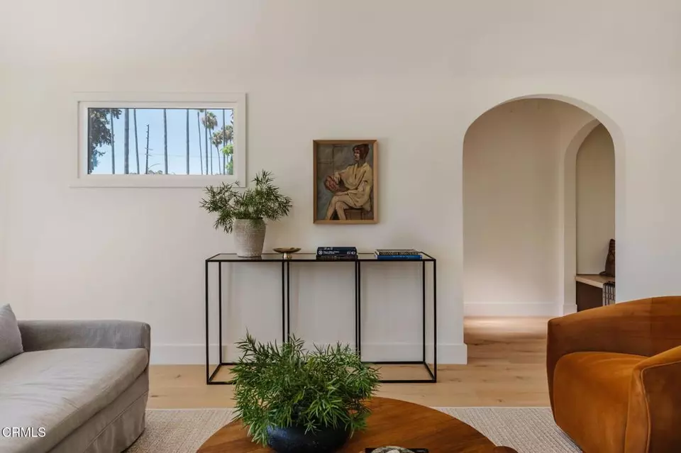 Other - 4822 6th Ave, Los Angeles, CA 90043 photo 2 of 11