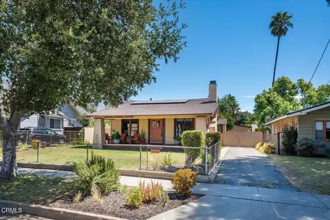1954 N Garfield Ave, Pasadena, CA 91104