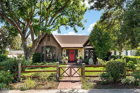 2120 Lambert Dr, Pasadena, CA 91107
