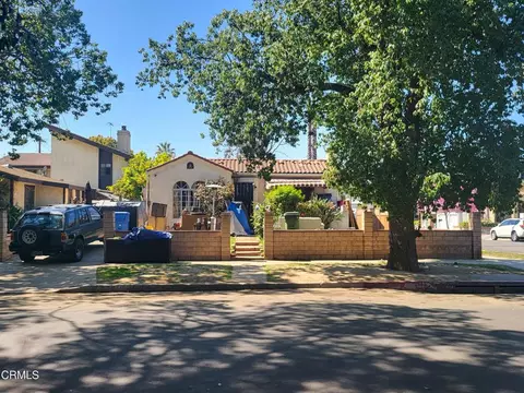 3722 Dover St, Los Angeles, CA 90039
