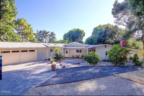 5245 Bubbling Well Ln, La Canada Flintridge, CA 91011