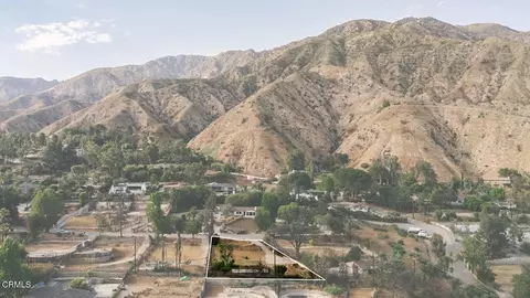 1800 Alta Wood Dr, Altadena, CA 91001