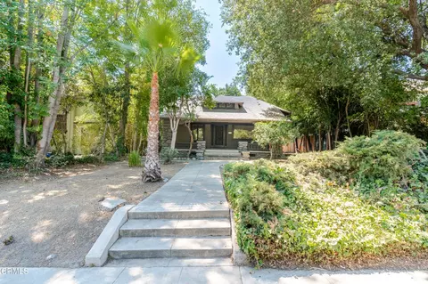 218 Madeline Dr, Pasadena, CA 91105