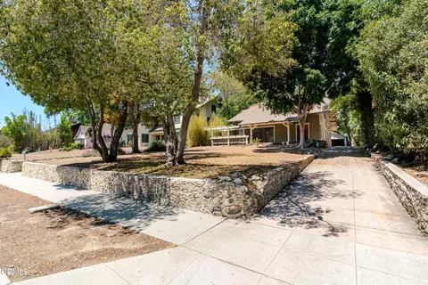 225 W State St, Pasadena, CA 91105