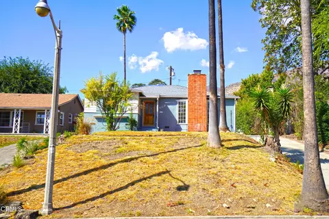 1007 E Palm St, Altadena, CA 91001
