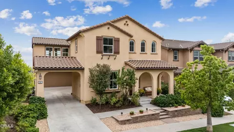 644 E Mandevilla Way, Azusa, CA 91702