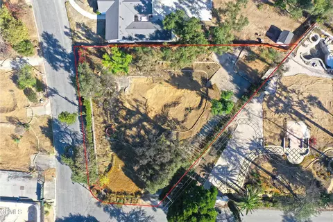 1085 Rubio St, Altadena, CA 91001