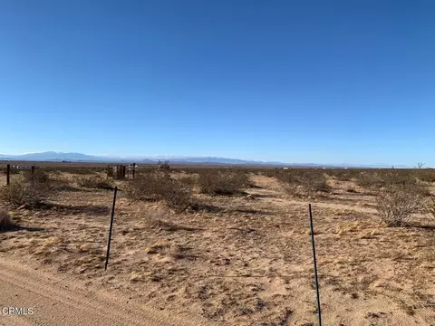 140 F8 St E, Lancaster, CA 93535 photo 3