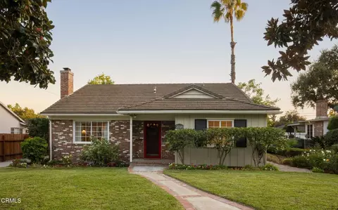 2050 E Woodlyn Rd, Pasadena, CA 91104