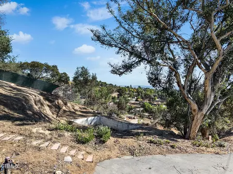 242 Taos Rd, Altadena, CA 91001