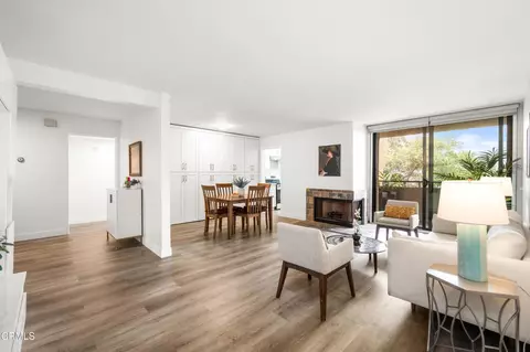 4275 Via Arbolada #209, Los Angeles, CA 90042