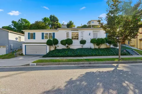 3860 Fairway Blvd, Los Angeles, CA 90043