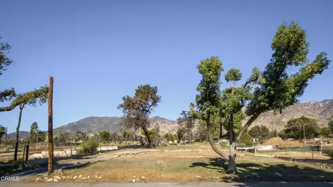 73 E Pine St, Altadena, CA 91001