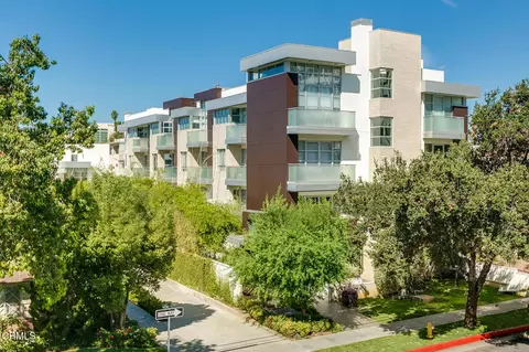 257 S Hudson Ave #102, Pasadena, CA 91101