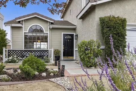 27722 Buckskin Dr, Castaic, CA 91384