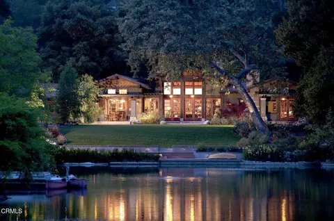 1260 La Loma Rd, Pasadena, CA 91105