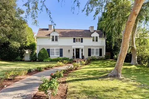 1112 Oxford Rd, San Marino, CA 91108