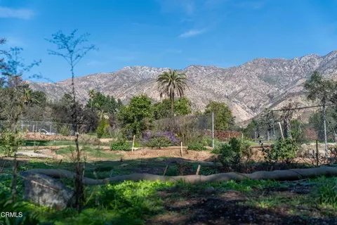 1134 E Altadena Dr, Altadena, CA 91001