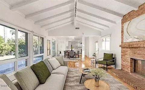 5701 Corbin Ave, Tarzana, CA 91356