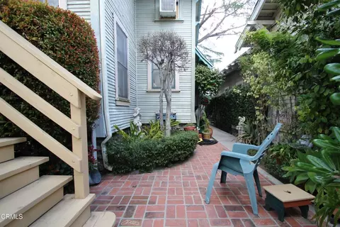 Exterior - 166 Dearborn St, Pasadena, CA 91103 photo 3 of 6