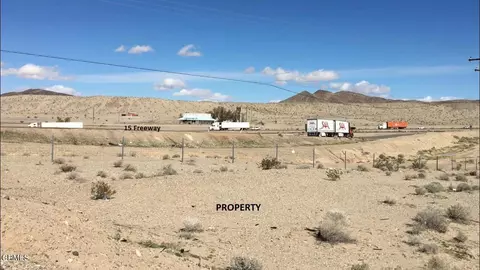 45215 E Afton Canyon Rd, Baker, CA 92309 photo 10