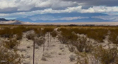 26 Cheyene, Baker, CA 92309 photo 15