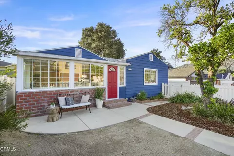 10851 Scoville Ave, Sunland, CA 91040