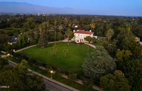 1230 S Oakland Ave, Pasadena, CA 91106