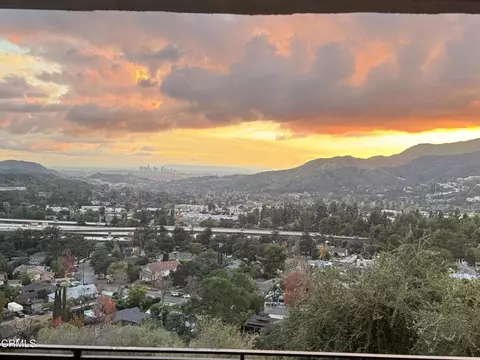2108 La Canada Crest Dr #A, La Canada Flintridge, CA 91011