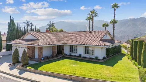 9263 La Shell Dr, Tujunga, CA 91042