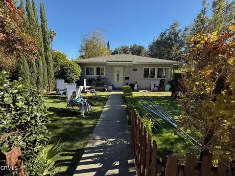 154 S Grand Oaks Ave, Pasadena, CA 91107