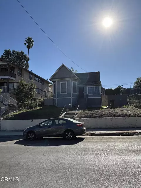 1272 W Court St, Los Angeles, CA 90026