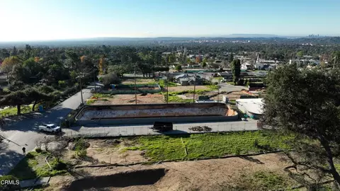 2685 Maiden Ln, Altadena, CA 91001