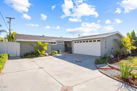 1010 Pepperhill Rd, Pasadena, CA 91107