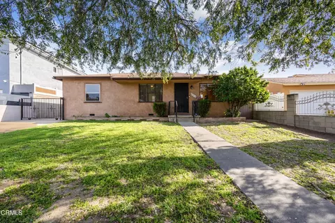 8416 Katherine Ave, Panorama City, CA 91402