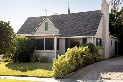 1533 Coolidge Ave, Pasadena, CA 91104