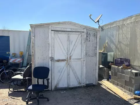 57376 Ca-127, Baker, CA 92309 photo 20