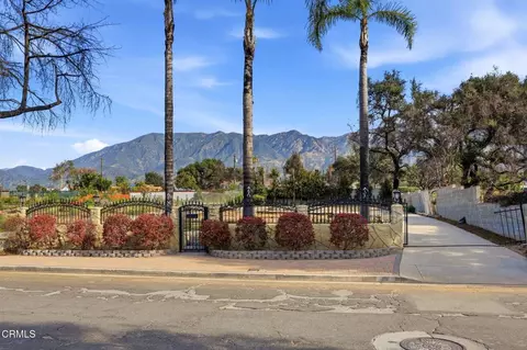 79 E Calaveras St, Altadena, CA 91001