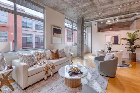 840 E Green St #309, Pasadena, CA 91101