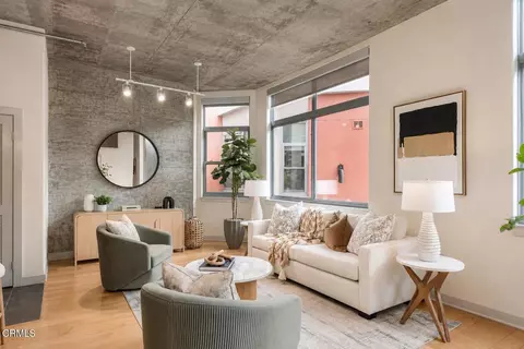Living - 840 E Green St #309, Pasadena, CA 91101 photo 4 of 9