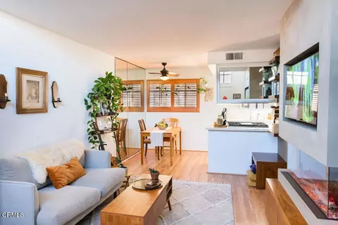 170 N Sierra Bonita Ave #5, Pasadena, CA 91106