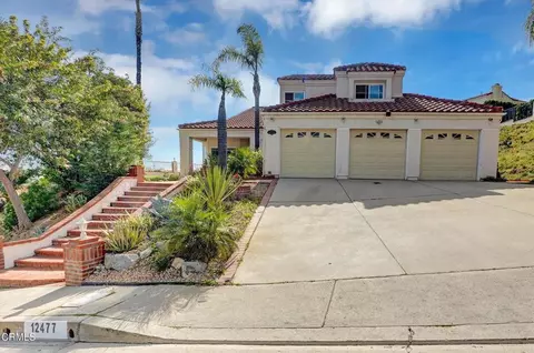 12477 Rajah St, Sylmar, CA 91342