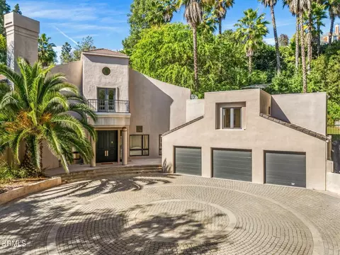 Exterior - 1265 Chateau Rd, Pasadena, CA 91105 photo 1 of 14